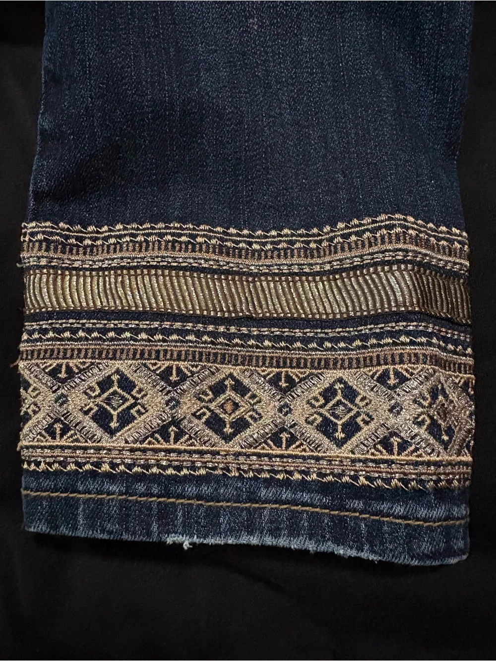 White House Black Market Dark Blue Embroidered Knee Skinny Jeans